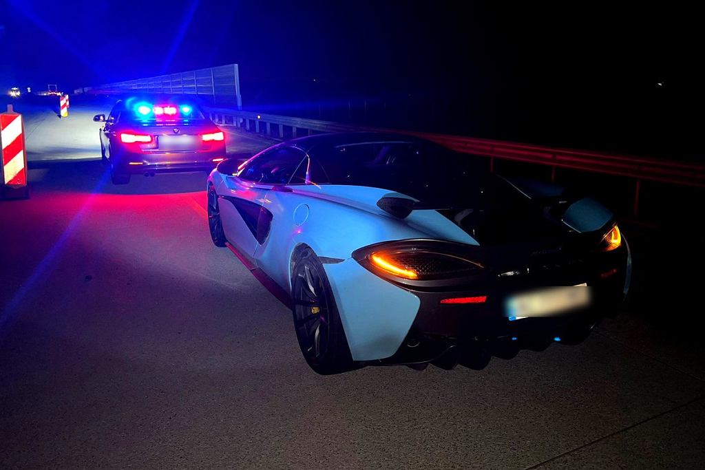 Высокий штраф и 15 штрафных очков для пилота McLaren