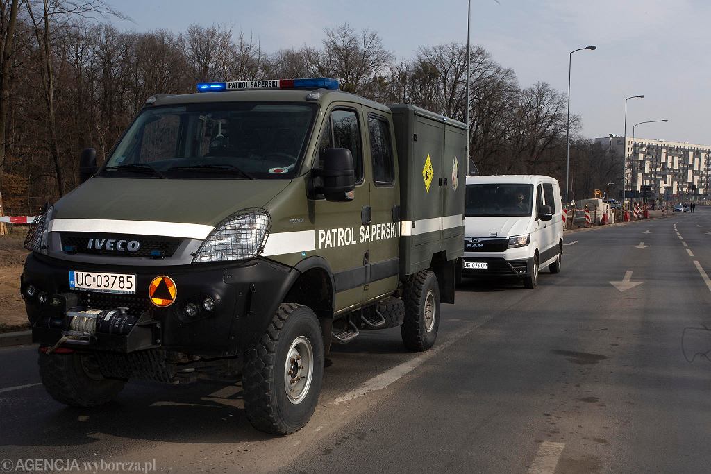 Что используют саперы при патрулировании? Iveco Topola S защищен от взрыва изнутри