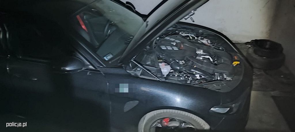 Спортивный автомобиль Alfa Romeo нашли через день после сообщения об краже. Оно было еще целым