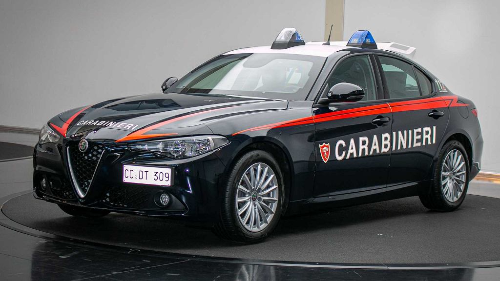 Пуленепробиваемая Alfa Romeo поддержит итальянских карабинеров