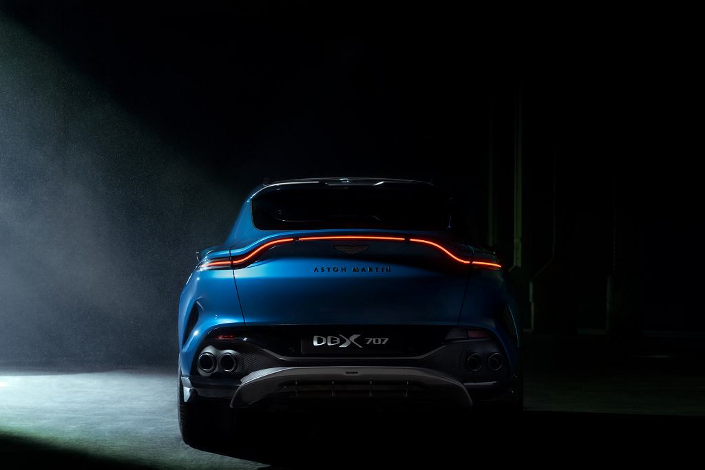 Самый мощный дорожный внедорожник? Aston Martin DBX, но в новой версии