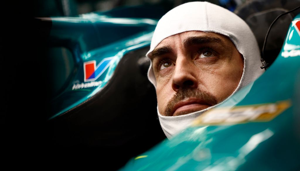 F1 запускается. Мой любимый водитель уже причинил мне боль. В этом сезоне следите за субботой