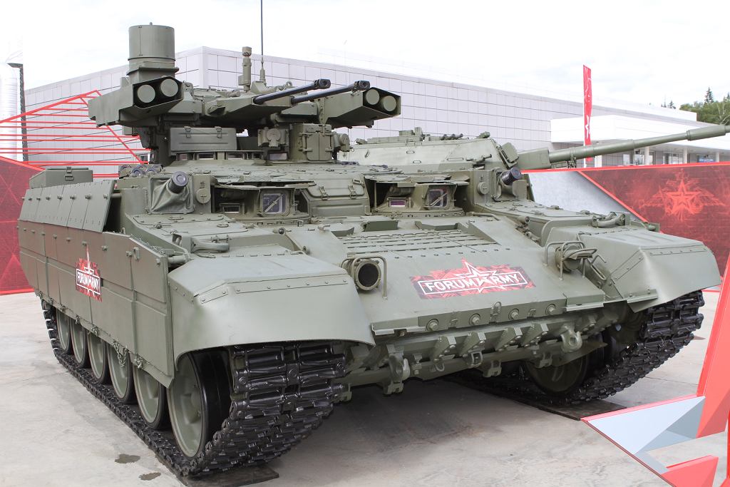 Терминаторы уже прибыли на фронт. Россия хочет захватить с собой украинские города