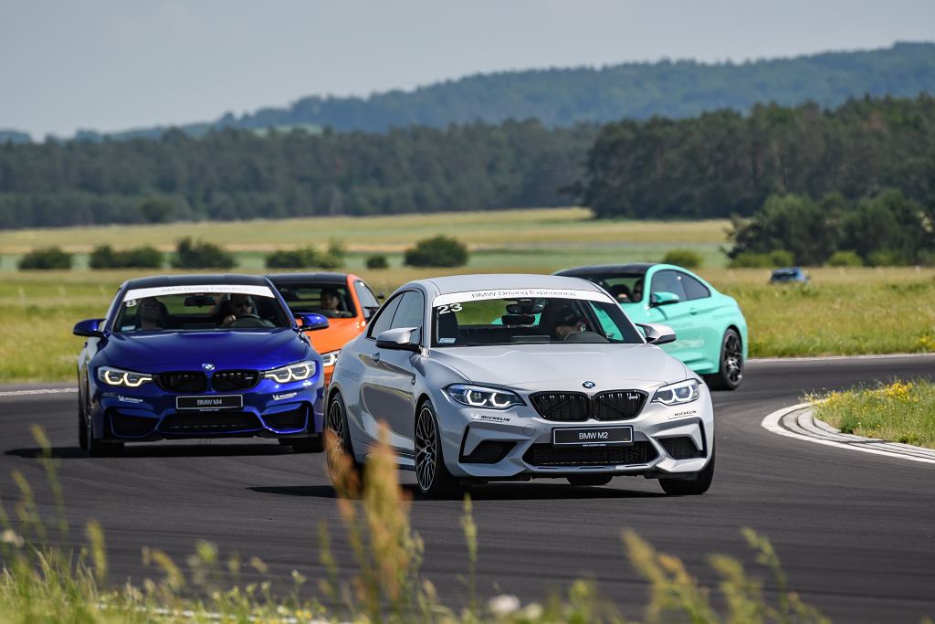 Опыт вождения BMW - Я посетил спортивную тренировку на трассе Силезского кольца. И именно поэтому нам нужны гоночные трассы