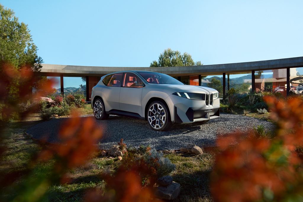 BMW Vision Neue Klasse X. Забудьте об обычном BMW iX3 или X5 и больших почках
