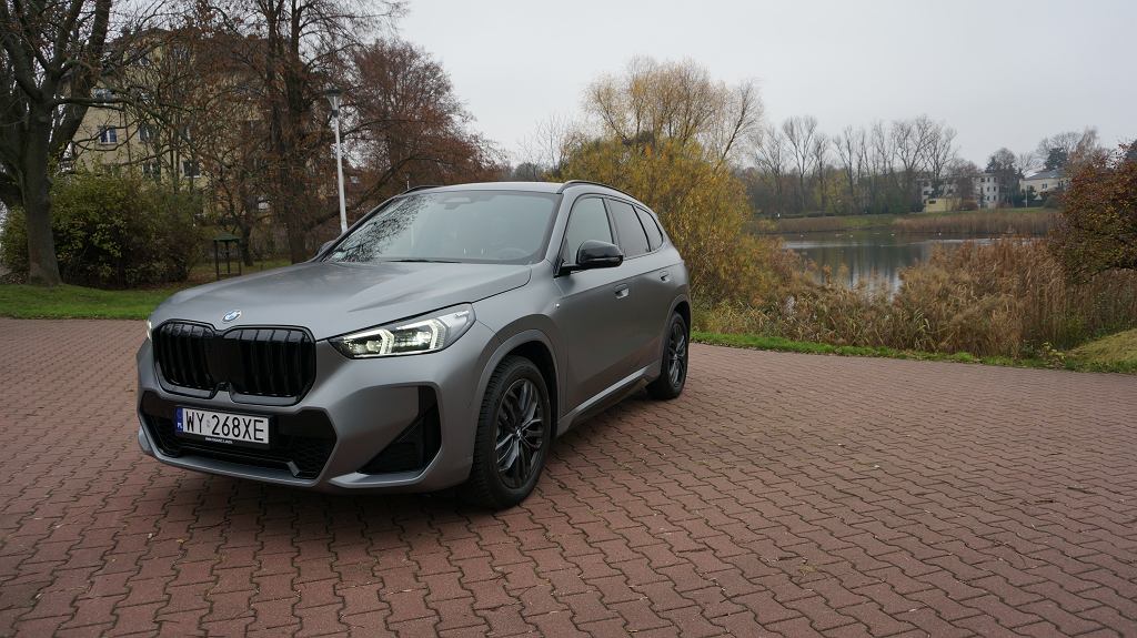 Мнения Moto.pl: BMW X1 xDrive23i — требует некоторого обучения, но он больше, чем его предшественник. Может быть, оно может появиться где-нибудь еще?