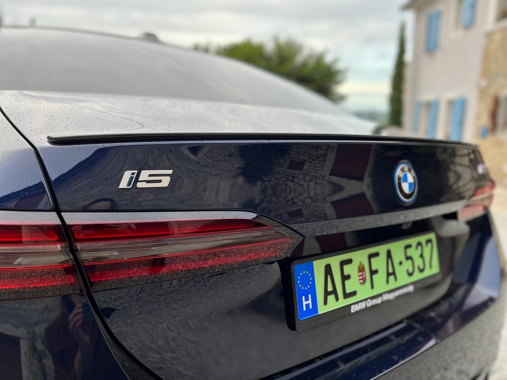 BMW не соблюдала экологические нормы при добыче сырья