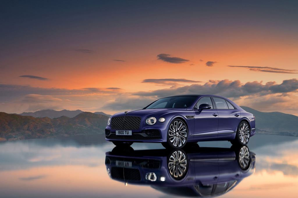 Flying Spur Mulliner еще более элегантен. Он доступен в версии Blackline.