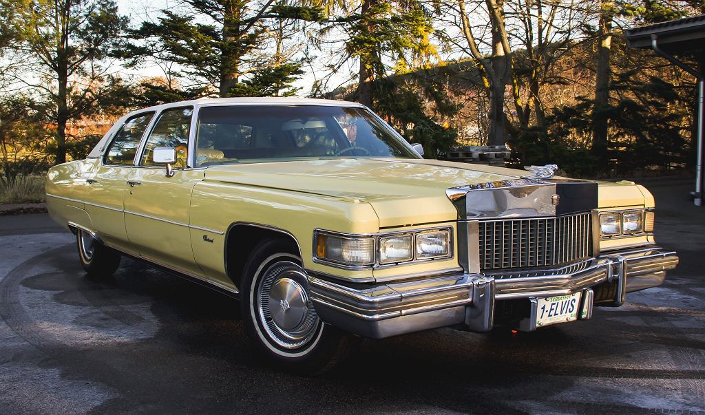 Cadillac Элвиса Пресли выставлен на аукцион. На данный момент цена не пугает, но может измениться.