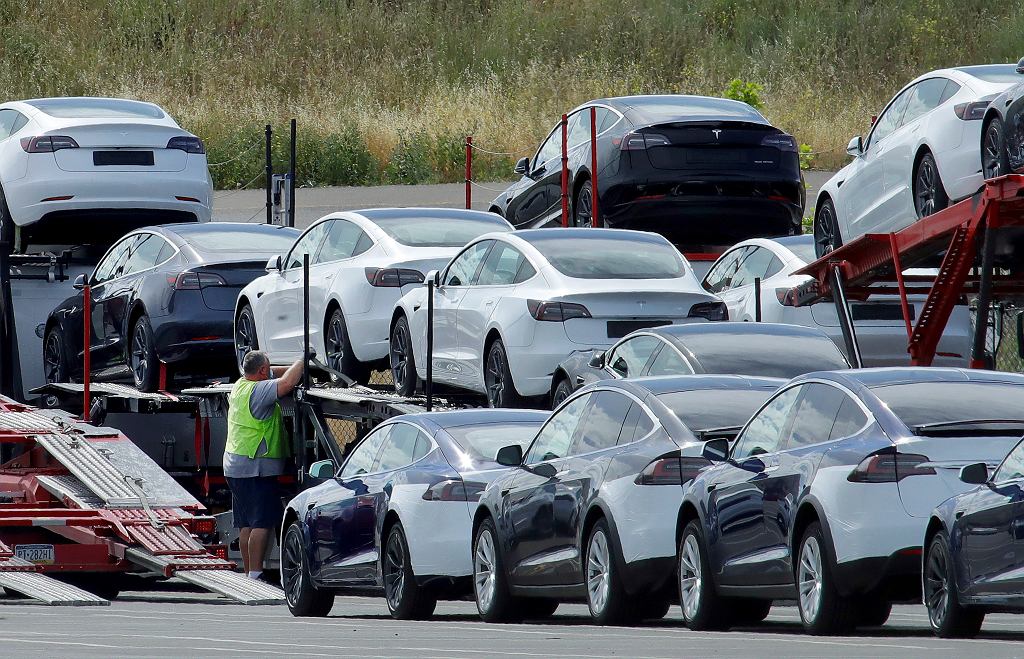 Это самые продаваемые автомобили в мире. В топ-10 Tesla и ни одного немецкого бренда