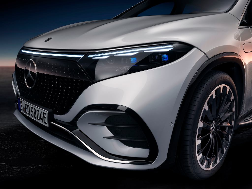 Хотите ускориться быстрее? Платить. «Всего» за 1200 долларов. ежегодно Mercedes будет раскрывать мощность вашего электромобиля