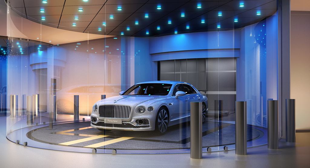 Bentley представляет лифт. Он расположен в его многоквартирном доме во Флориде.