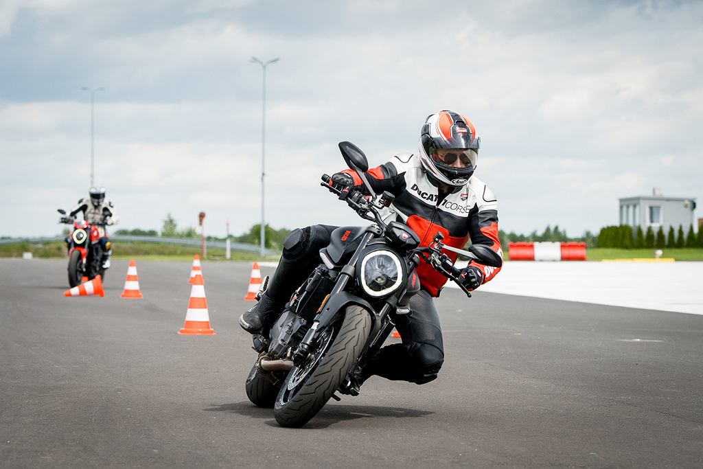 Ducati открывает Академию Red Track. Итальянские мотоциклы выйдут на трассу Ястрюб