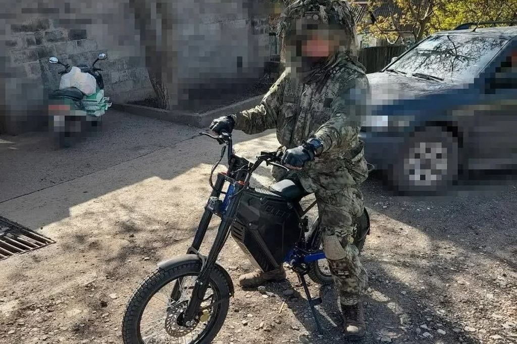 Украинским снайперам нужны электронные велосипеды. Это эффективное оружие в бою на передовой.