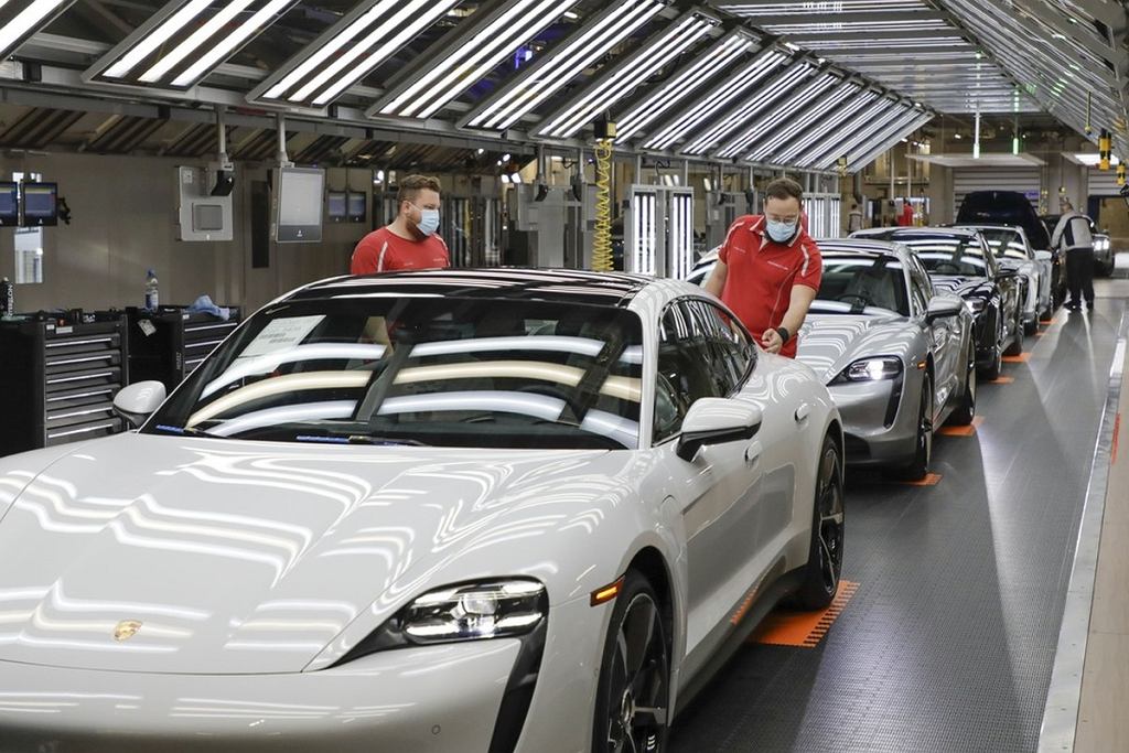 Война в Украине приостанавливает производство Porsche. Компоненты отсутствуют