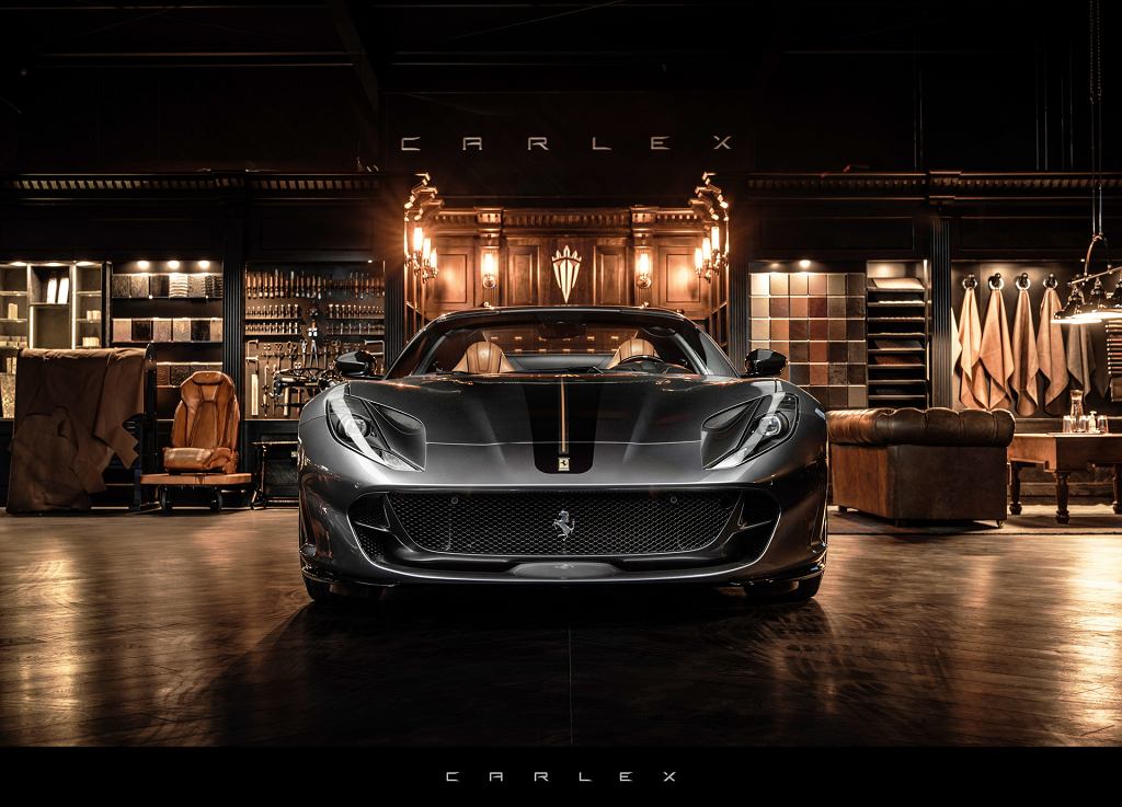 Польская компания сделала это снова. Ferrari 812 GTS под рукой от Carlex Design