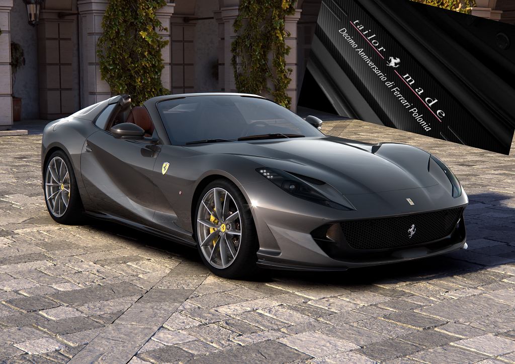 Юбилейный Ferrari 812 GTS Decimo. Специальная версия, посвященная 10-летию бренда в Польше.