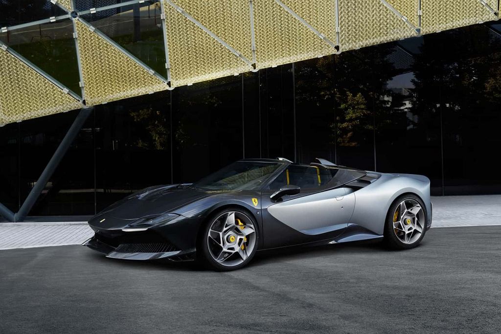 Ferrari SP-8 построен по специальному заказу. Больше такого не будет