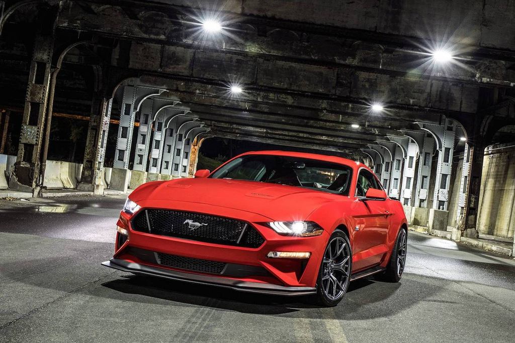 Новый Ford Mustang с пакетом Performance Pack Level 2