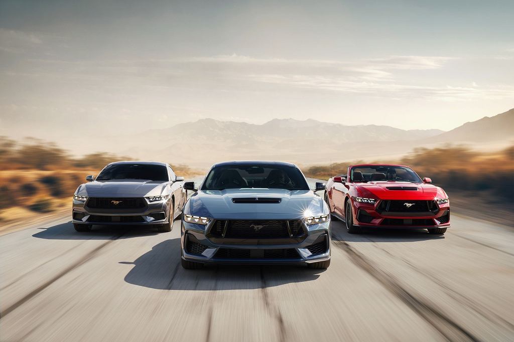 Новый Ford Mustang доступен в Польше. Вы еще можете купить машину с двигателем 5.0 V8 [ЦЕНА]