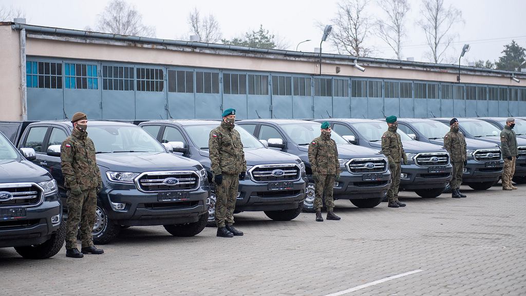 Новые машины в польской армии. В армию пополнят внедорожники Ford Rangers