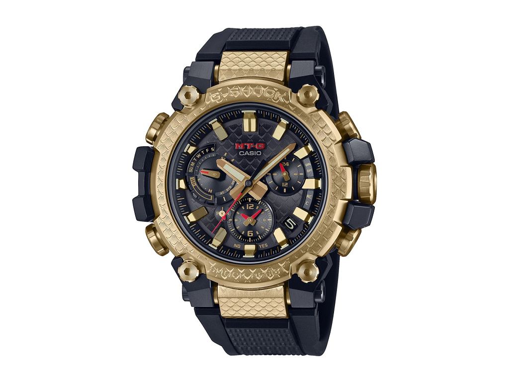 Новый G-SHOCK золотой и скромный. Он был создан по случаю года Дракона.