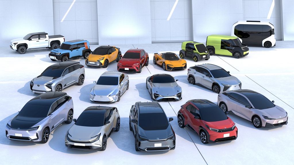 Неожиданный шаг со стороны Toyota. Полная электрификация Lexus и 30 новых электрических моделей