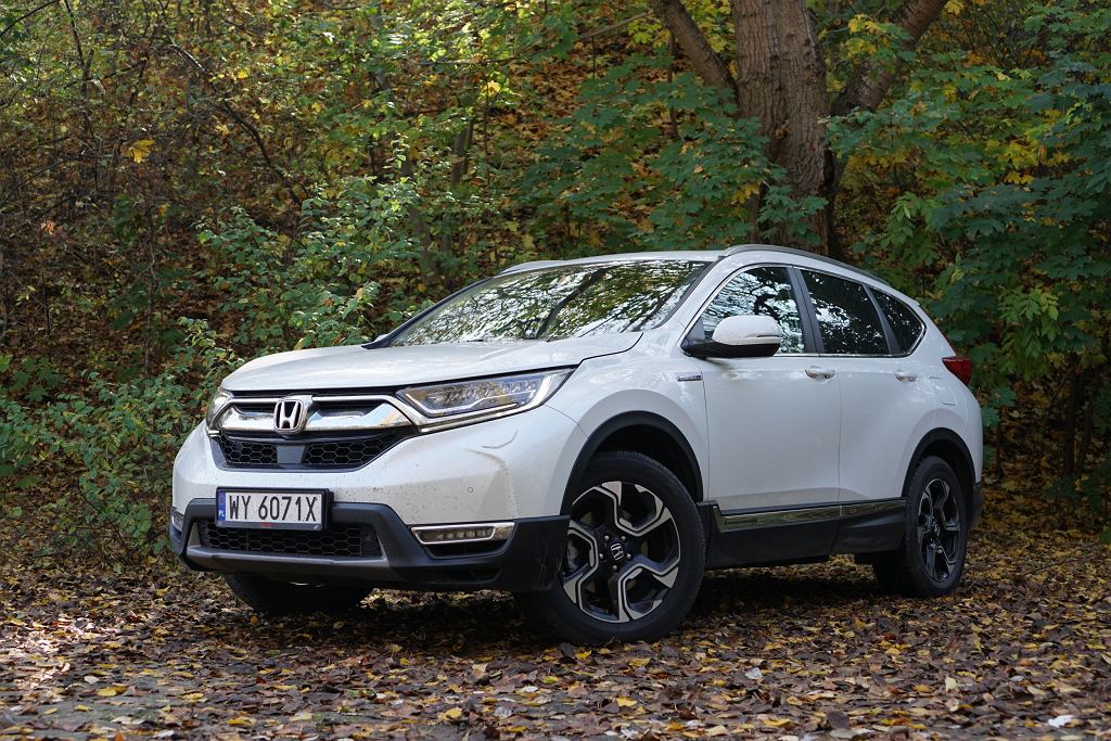 Honda CR-V Hybrid - прайс-лист 2019. К предложению присоединяется гибрид