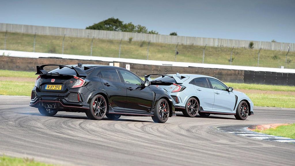 Honda празднует день рождения Type R