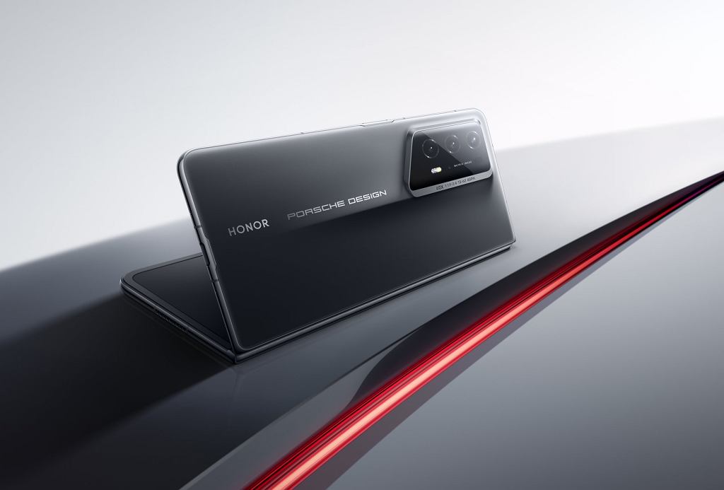 Смартфон Honor Porsche Design. Его цена понравится владельцам Porsche 911.