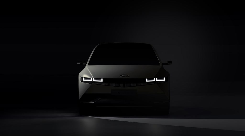 Hyundai анонсирует модель IONIQ 5 — новый электромобиль из Кореи будет пауэрбанком