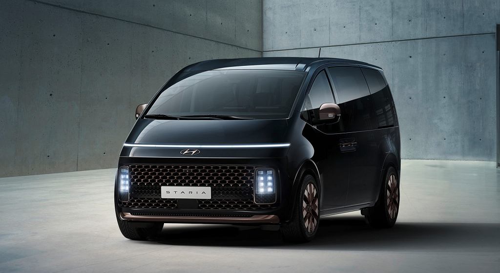 Hyundai Staria во всей красе – у нас много фотографий. Роскошный фургон завоюет рынок
