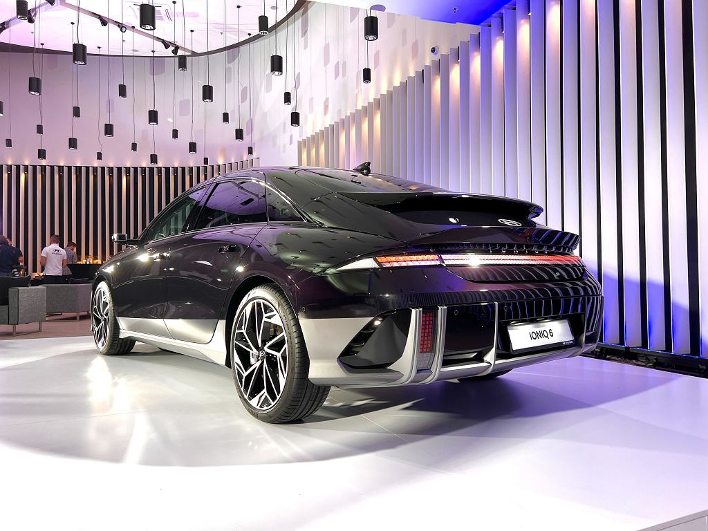 IONIQ 6 - увидел вблизи и не знаю, что и подумать