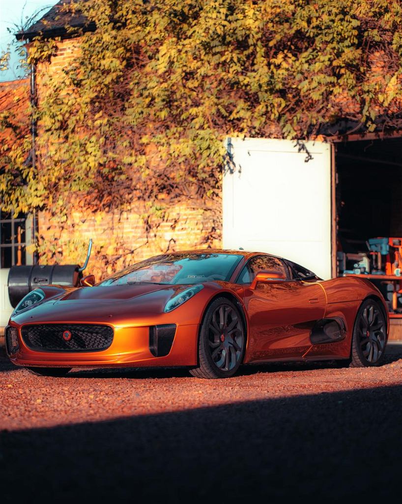Jaguar C-X75 из «Спектра» так и не поступил в производство. Тем не менее, вы можете получить это