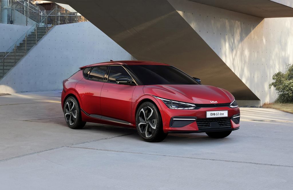 Новый Киа EV6 GT. Держись, Порше