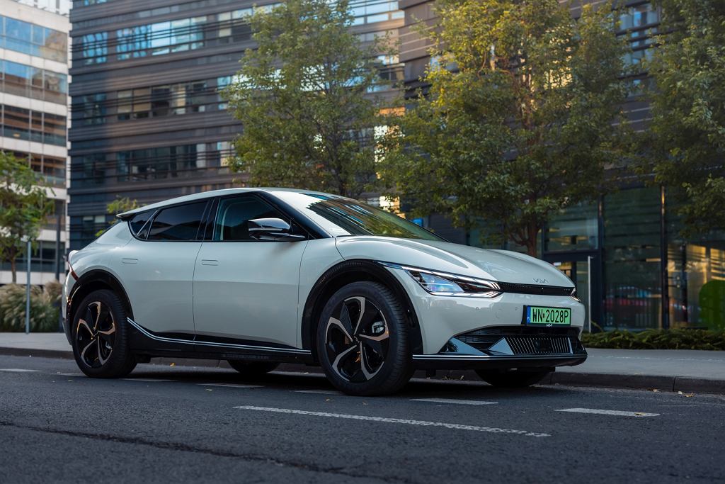 Новый электрический Киа EV6. Вот как будут выглядеть корейские автомобили