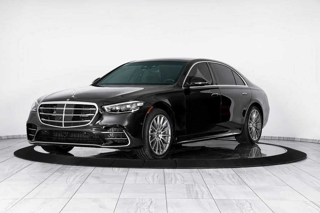 Mercedes S-Class от INKAS остановит выстрел Калашникова