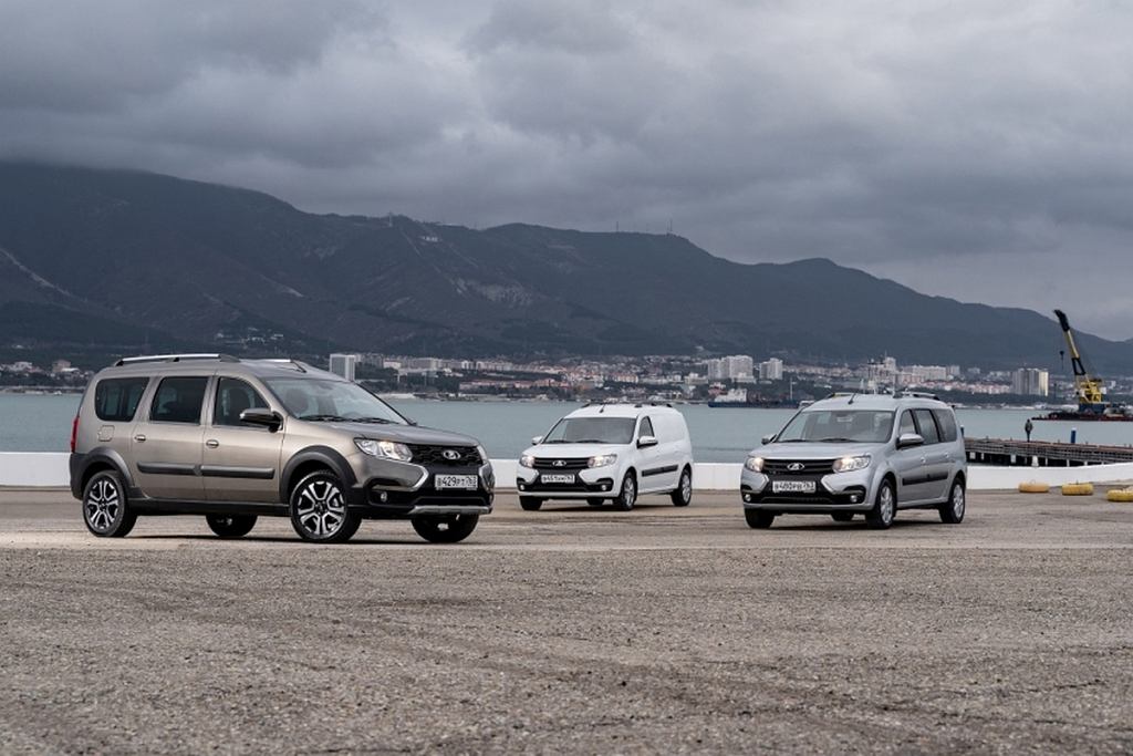 Электромобильность по-русски. Lada переоборудовала старую Dacia и начала выпускать электромобиль