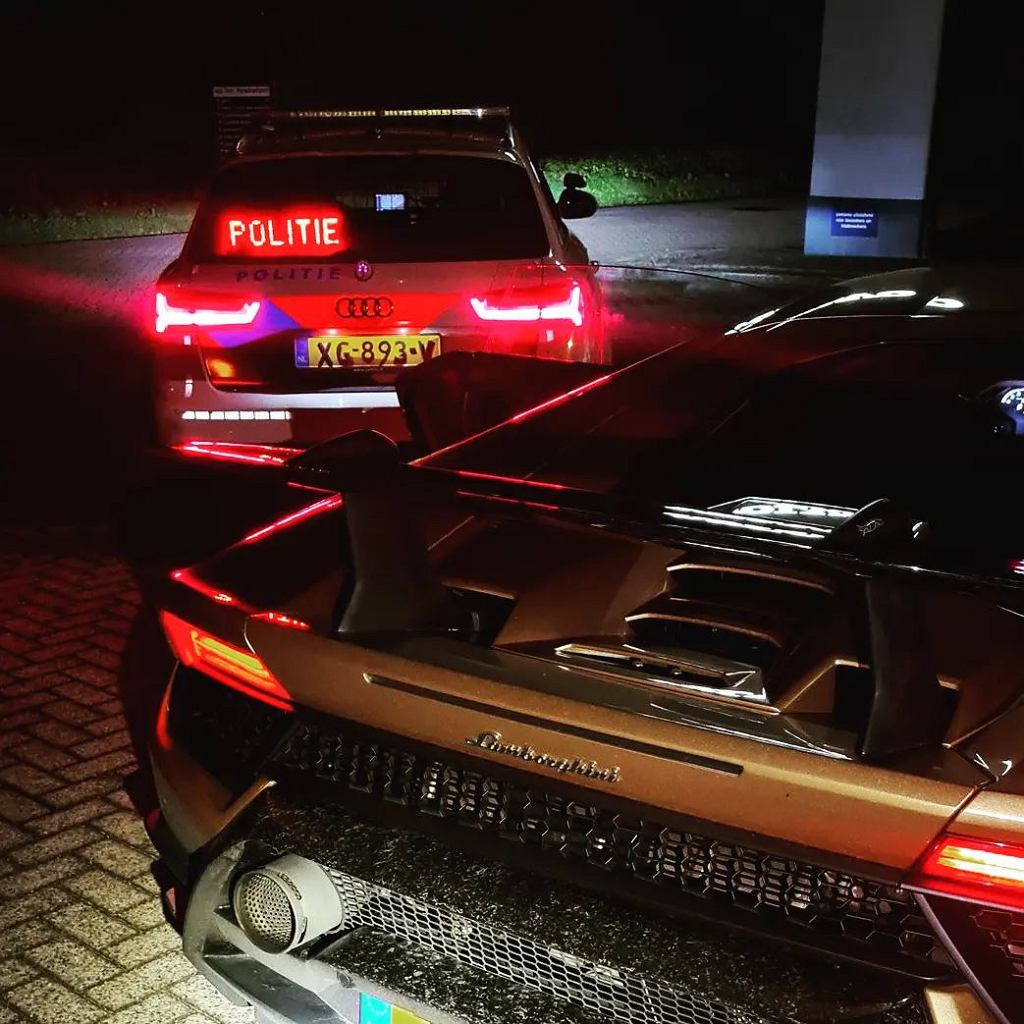 Голландский миллионер потерял свой Lamborghini за более чем миллион злотых, потому что... не хотел показывать водительские права