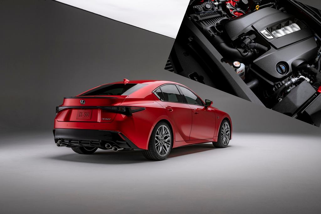 Lexus IS 500 F также имеет под капотом четыре цилиндра. Но раза два. И это безнаддувный двигатель 5.0.