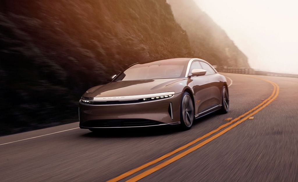 Это роскошный конкурент Tesla. Красиво, но есть одна проблема