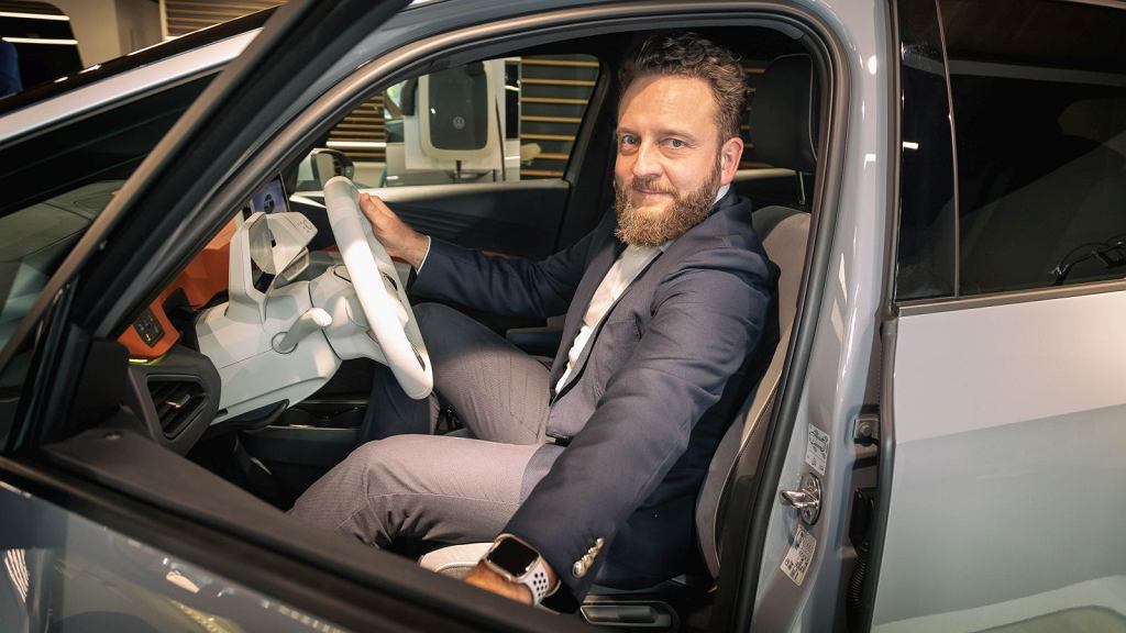 Лукаш Задворный, директор бренда Volkswagen в Польше. «Мы хотим предоставлять передовые технологии»