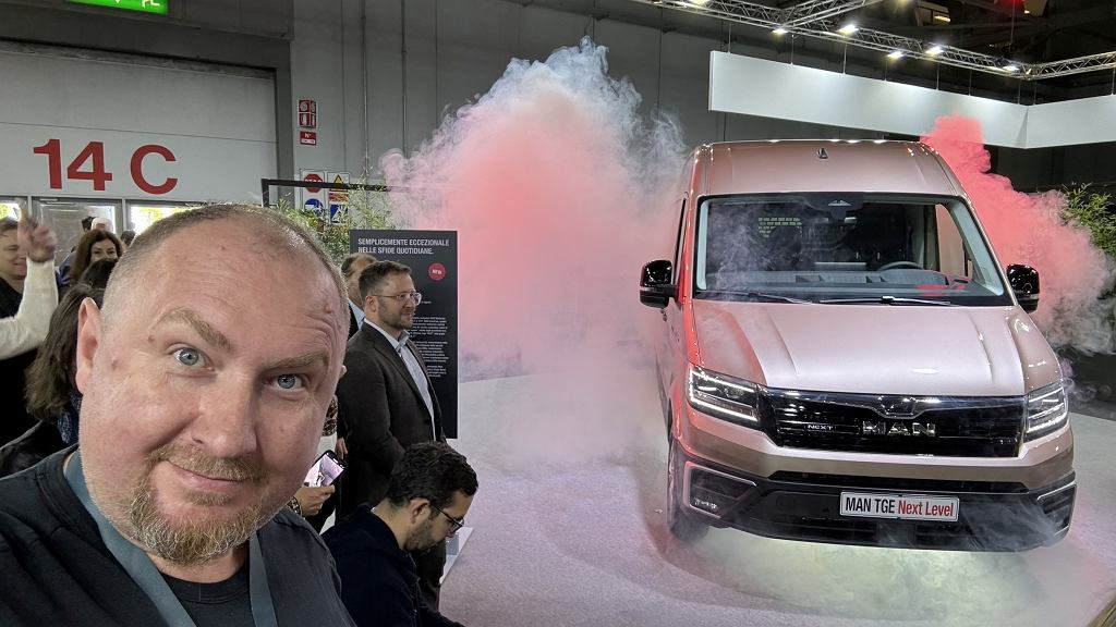 От польской земли до Италии. Вот новый автомобиль производства Польши: MAN TGE Next Level