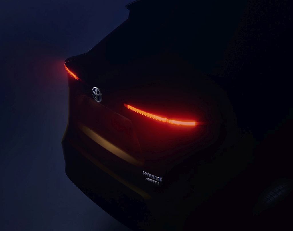 Новый внедорожник Toyota дебютирует в Женеве. Он будет основан на Yaris и будет самым дешевым в семействе.