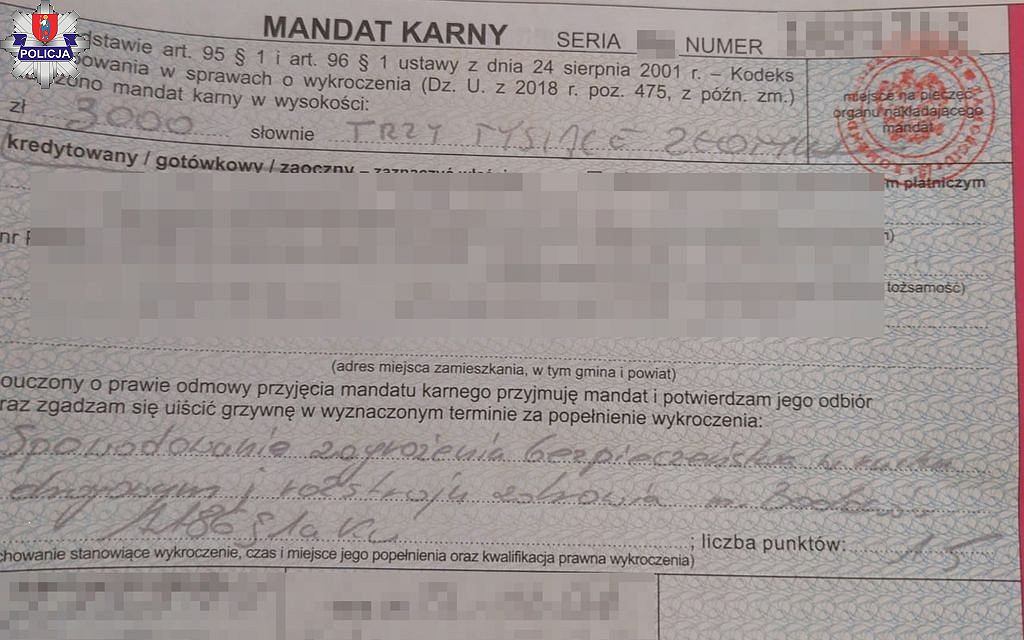Она отказалась уступить дорогу и сбила пешехода на переходе. Мандат? Три тысячи злотых и 15 баллов