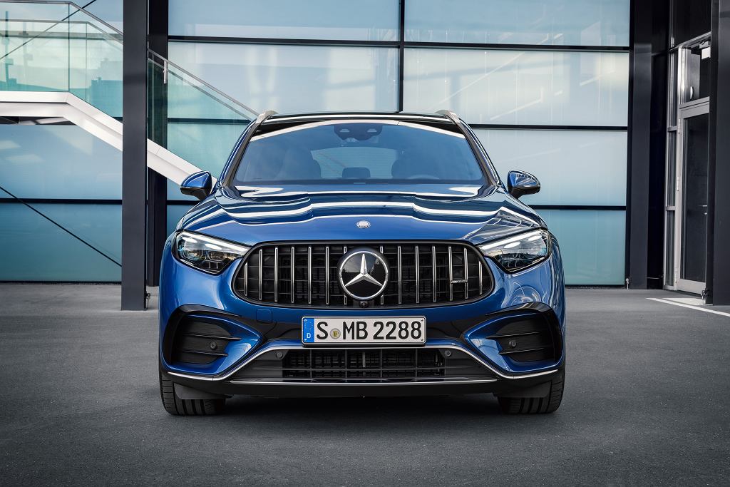 Пьяный менеджер автосалона Mercedes сбил двух человек на фестивале Juwenalia в Жешуве