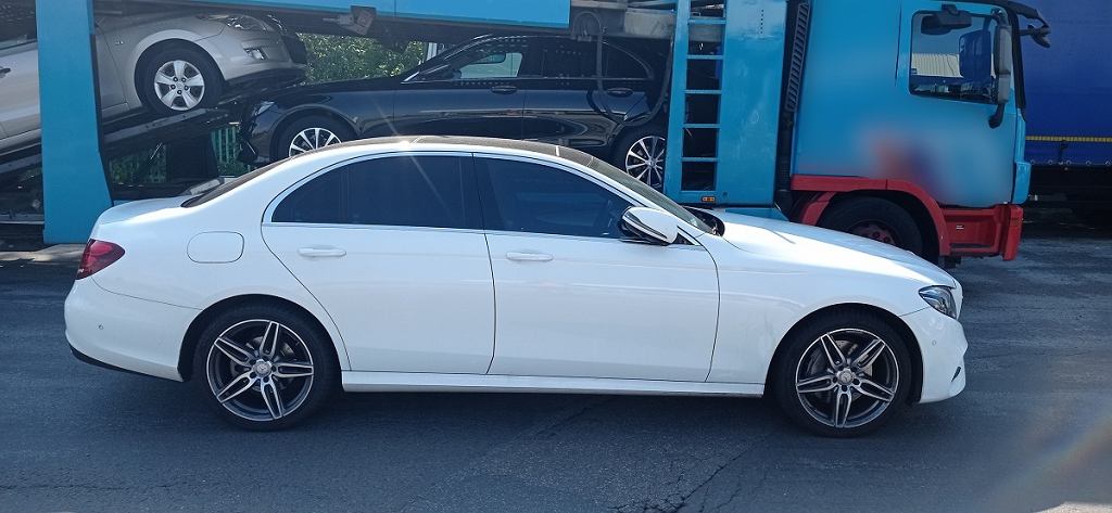 Контрабанда не удалась. Украденный в Польше Mercedes не доехал до Беларуси¶