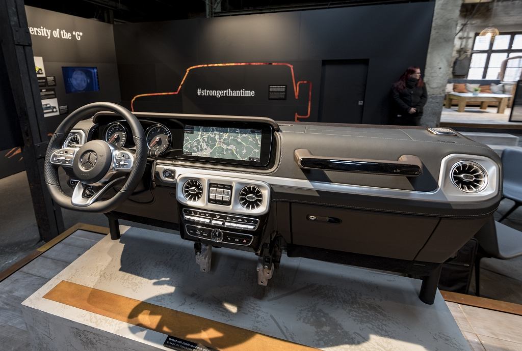 В Детройте Mercedes покажет новую модель G-класса. Мы уже в ней сидели.