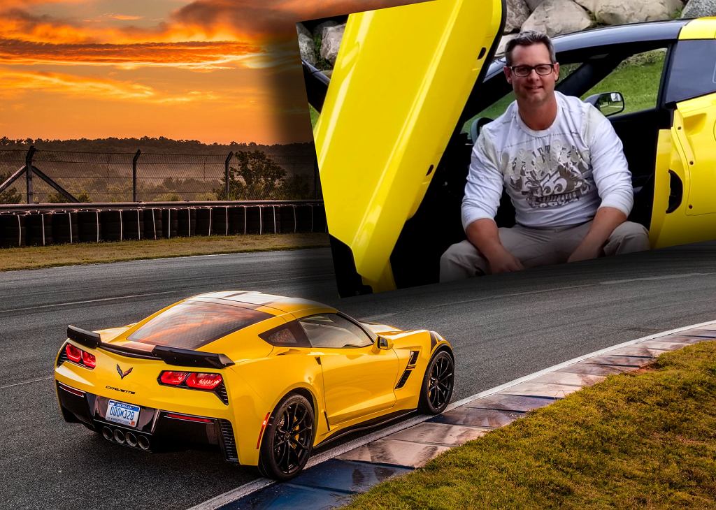 Он был слеп от рождения. После операции он сразу купил Chevrolet Corvette.