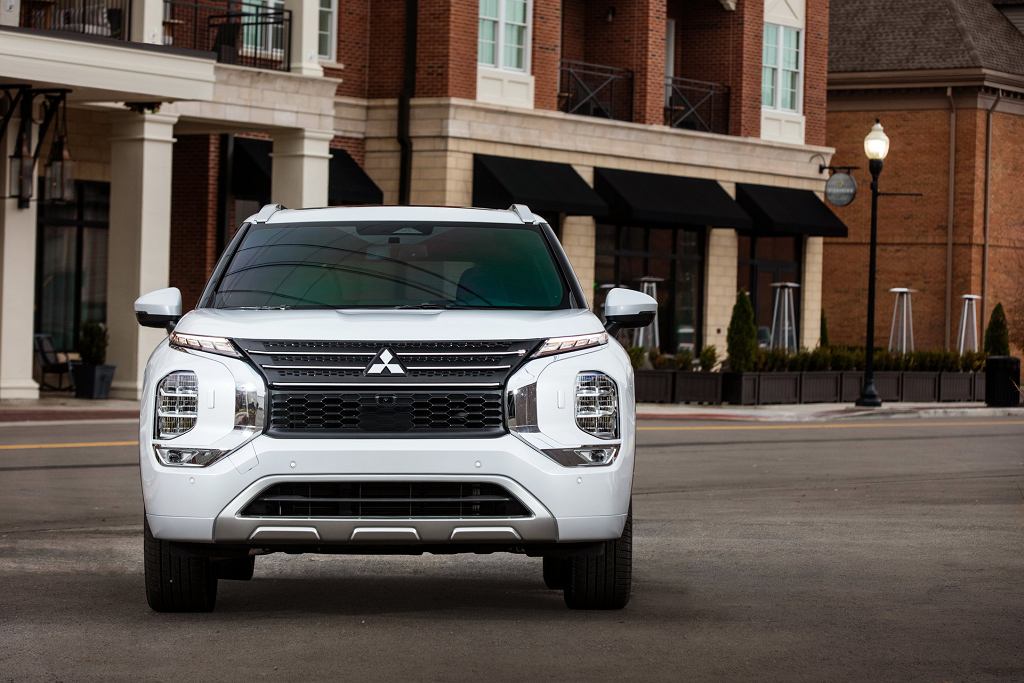 Новый Mitsubishi Outlander будет предлагаться в Польше. Модель вернется через четыре года